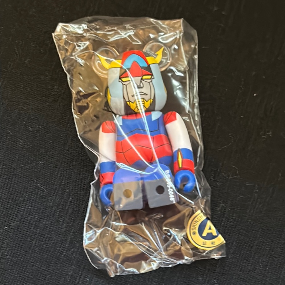 Bearbrick Series 46 F figure